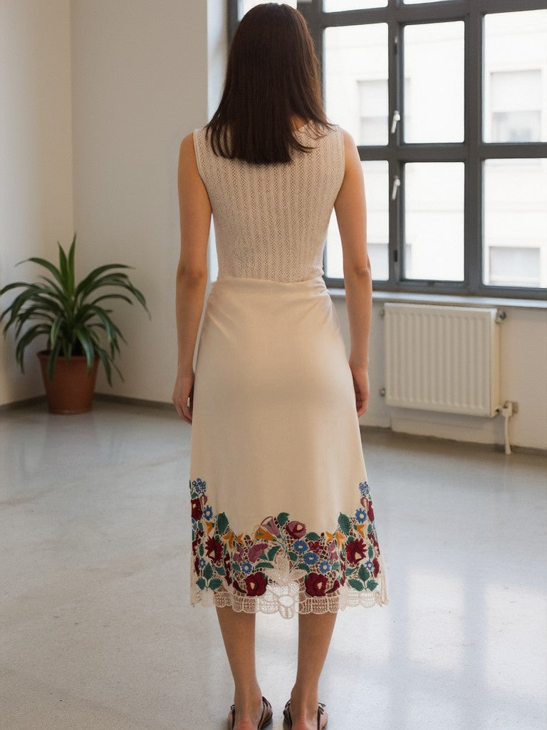 Flora-Embroidered Skirt